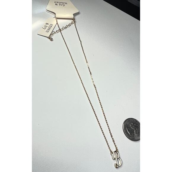 Crown & Ivy Monogram Initial Letter "B” Necklace Gold Tone - Picture 3 of 5